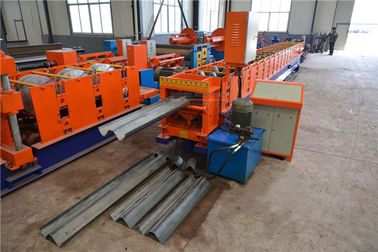 Cina Two Waves Highway Guardrail Roll Forming Machine, Steel Roll Forming Machine pemasok